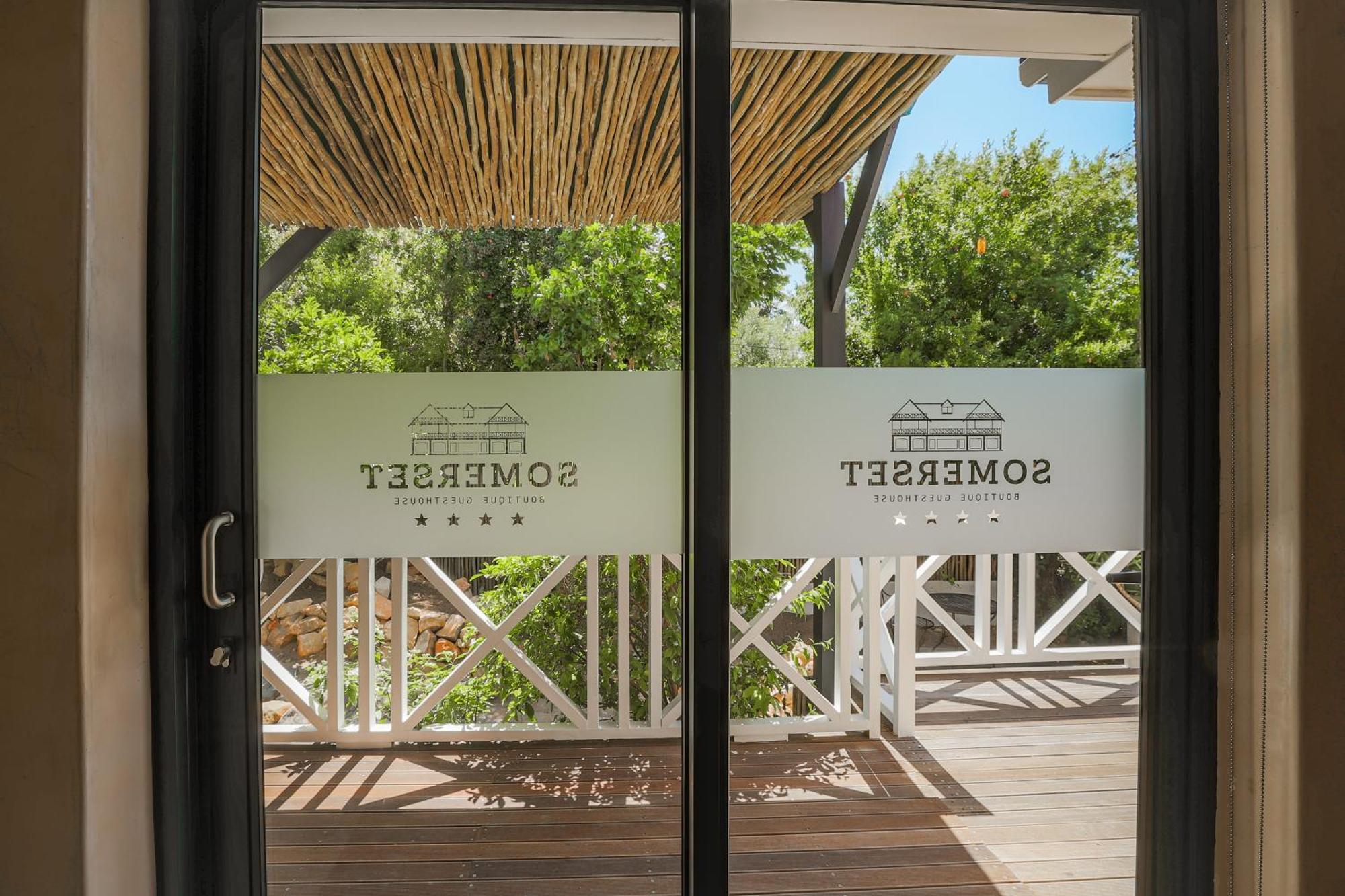 Yebo Boutique Guesthouse Somerset West Exteriör bild