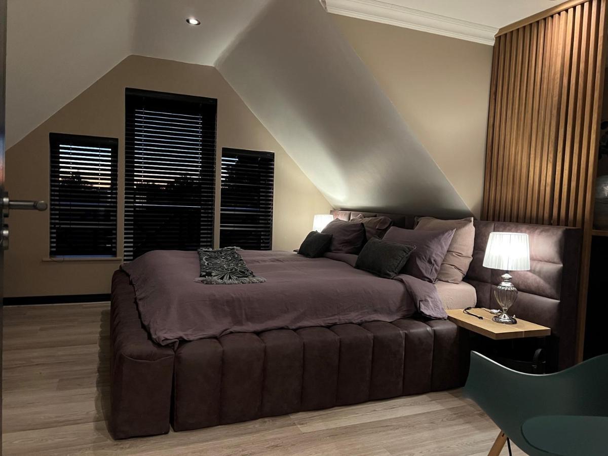 Yebo Boutique Guesthouse Somerset West Exteriör bild