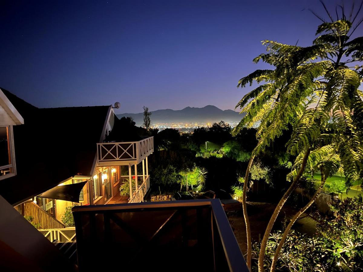 Yebo Boutique Guesthouse Somerset West Exteriör bild