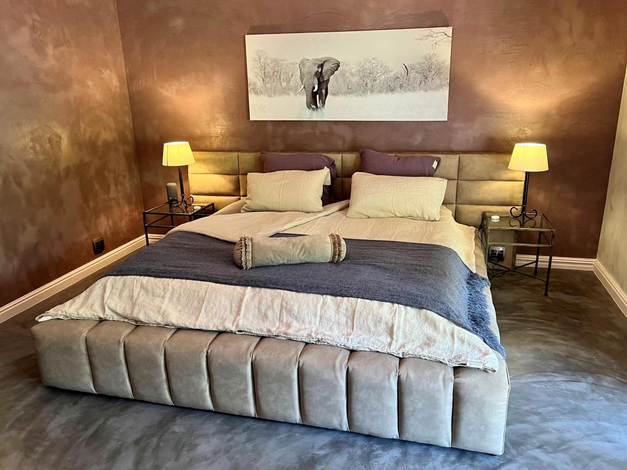 Yebo Boutique Guesthouse Somerset West Rum bild